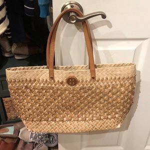 Straw purse